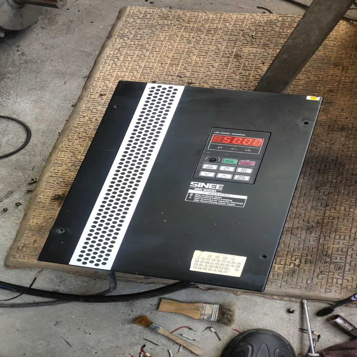 正弦变频器30KW，EM330D-SJ-030-3，EM33~询价