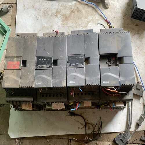 【星慕电子】台达5.5KW变频器VFD055E43A-M