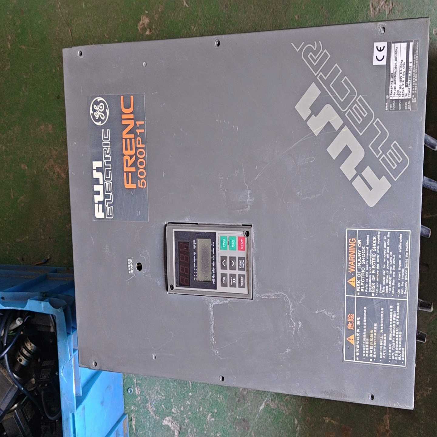 富士5000P11系列变频器FRN45P11S-4CX--议价商品