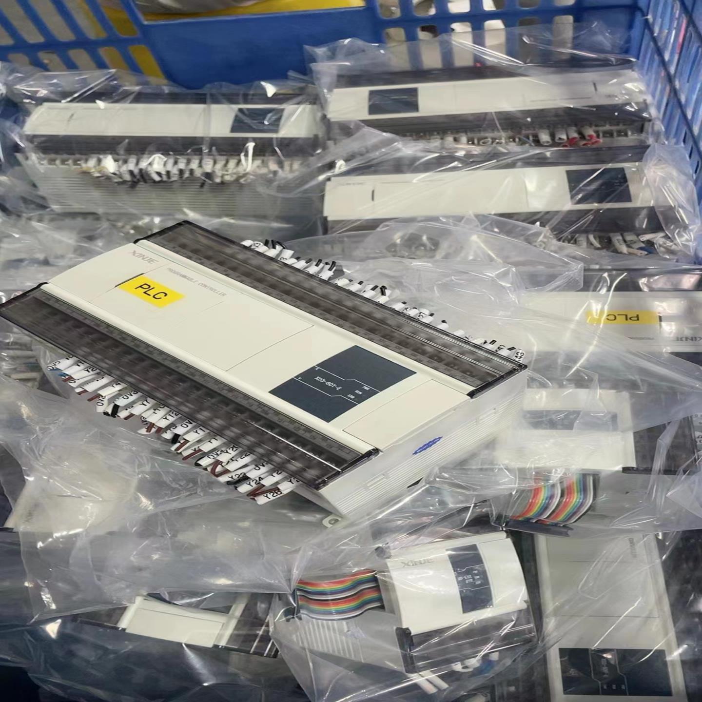 信捷PLC/XD3-60T-E/V3.4.6版本 ，(通通配件）