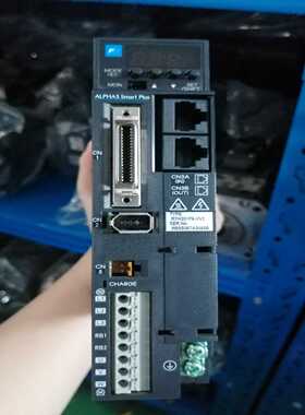 【星慕电子】富士伺服驱动器RYH201F6-VV2 200W