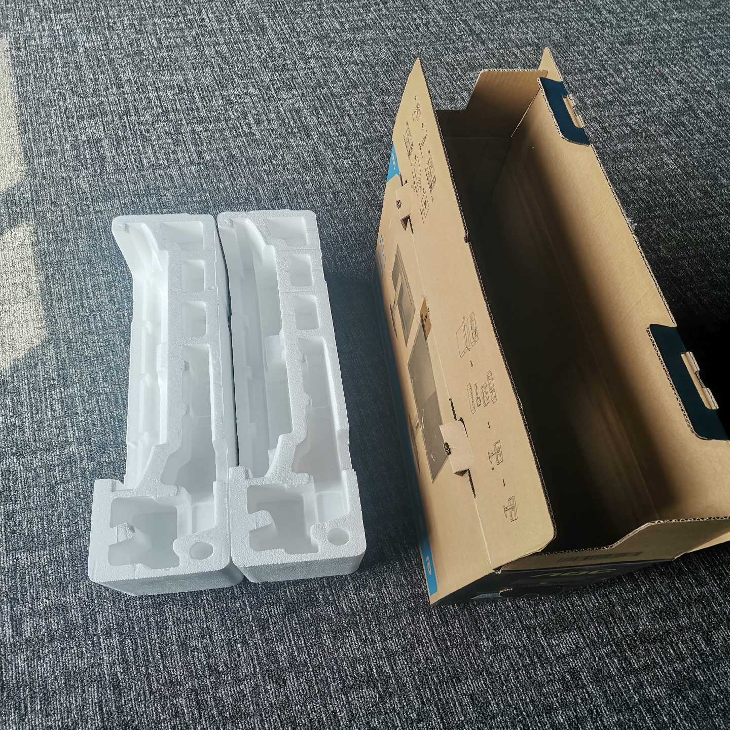 询价~AOC 27寸显示器箱子，包装，外箱。型号Q27P1U，带两