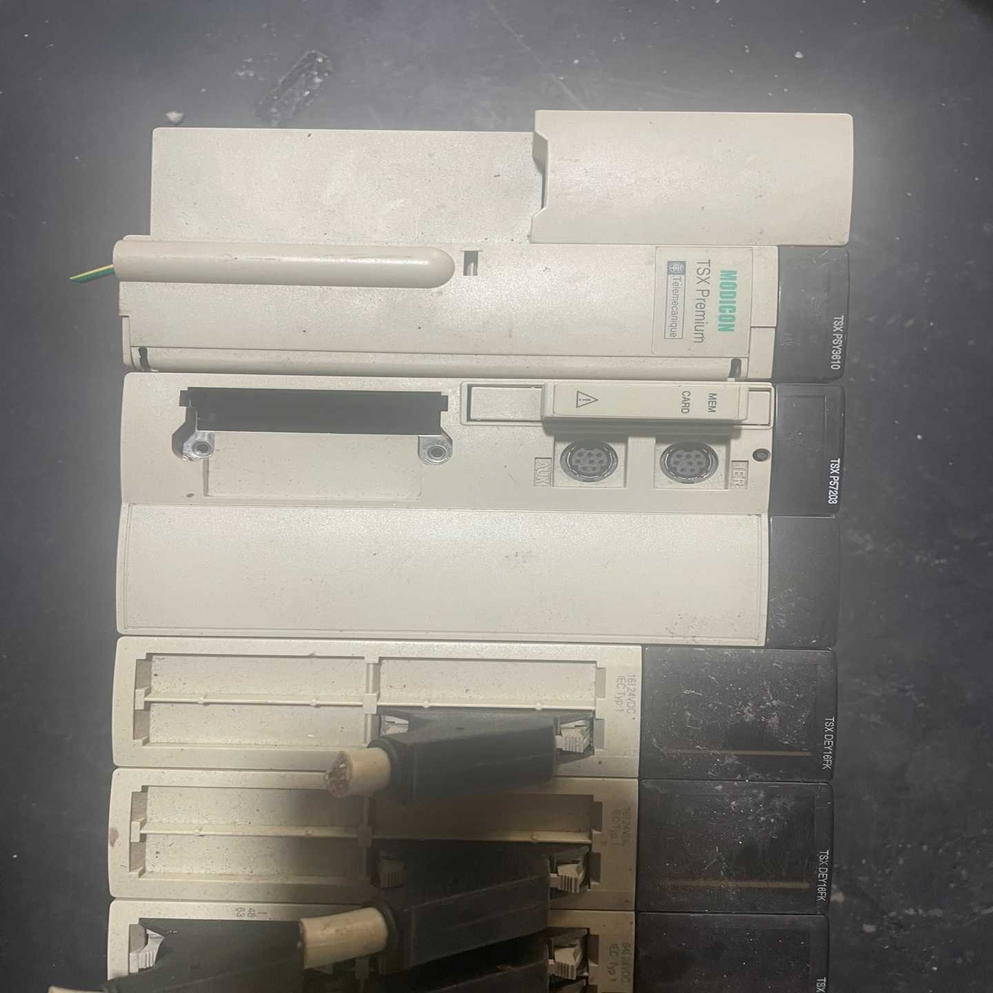 安全门锁D4SL-N2RFA-D，无包装，需询价