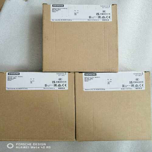 显示屏6AV6640-0DA11-0AX0成色如图，便~询价