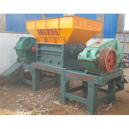 山东厂家制造模板木材橡胶树枝树墩破碎机 双轴撕碎机粉碎机