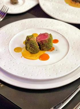 白色摆盘甜品位上冷菜盘轻奢西式餐具盘平盘碟子个性餐厅陶瓷盘子