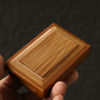 精品纯手工精工制作天然十几年老玉竹黄蛉虫盒榫卯结构玻璃竹虫具