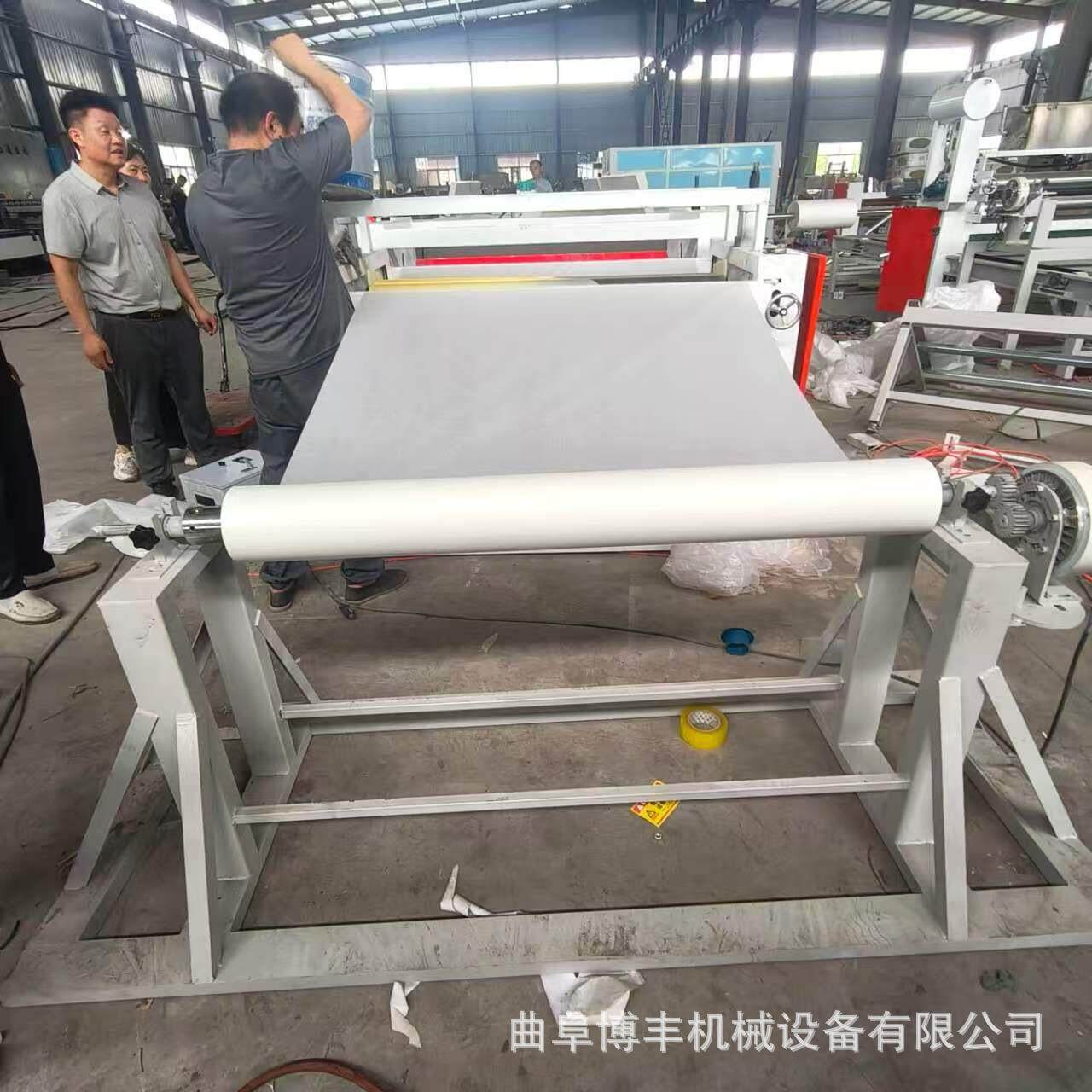白乳胶逗号刮刀式涂布机带烘干 布料涂胶机 无纺布水性涂料辊涂机