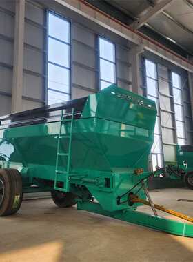 双竖蛟龙粪便撒肥车三轮牵引式固液抛洒车车载式5方牛粪施肥机