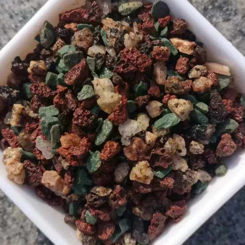 厂家直供虹彩石多肉控型颗粒滤水透气虹彩石营养土栽培用虹彩石