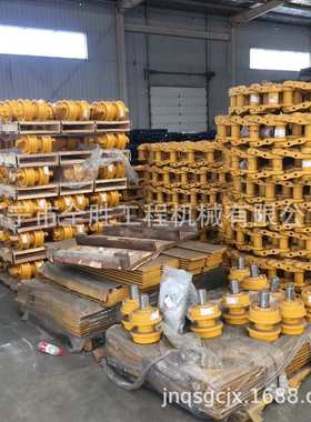 推土机支重轮总成单边支重轮17A-30-00611双边支重轮17A-30-00621