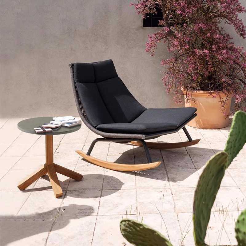 户外实木茶几圆形角几阳台边几柚木民宿室外花园小茶几北欧小圆桌