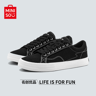 情侣平底低帮帆布鞋 子男女街头黑色运动滑板鞋 名创优品鞋 MINISO