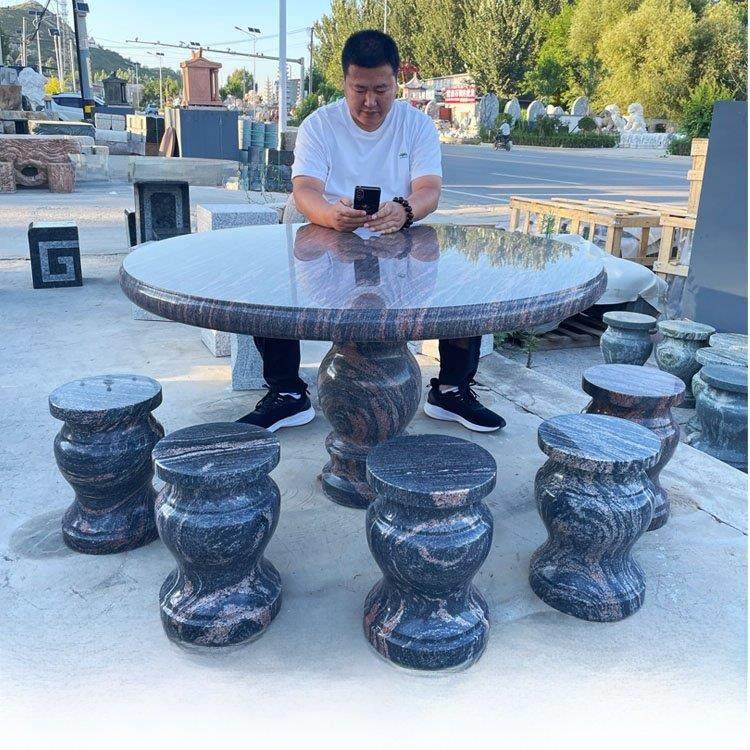 户外石桌石凳庭院花园休闲石茶几套装天然石石雕圆桌大理石桌