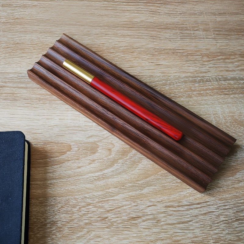 木质笔架收纳桌面创意笔搁摆件铅笔钢笔收纳简约实木放笔架置物架,文具电教/文化用品/商务用品,笔架,淘宝优惠券,粉丝福利购,淘宝优惠卷