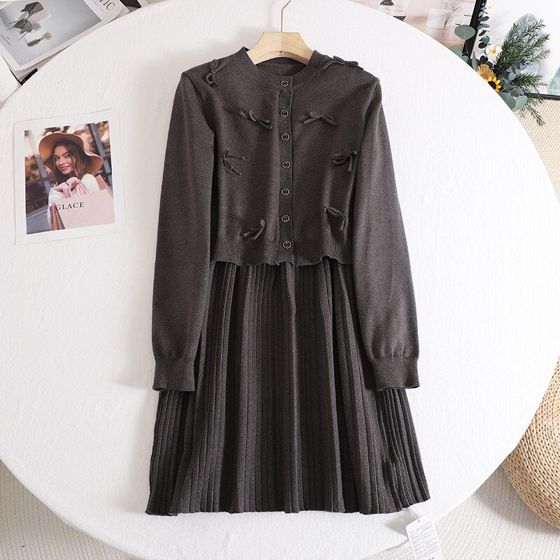 阔早秋穿搭一整套 灰色背心连衣裙毛衣开衫小个子两件套装裙子