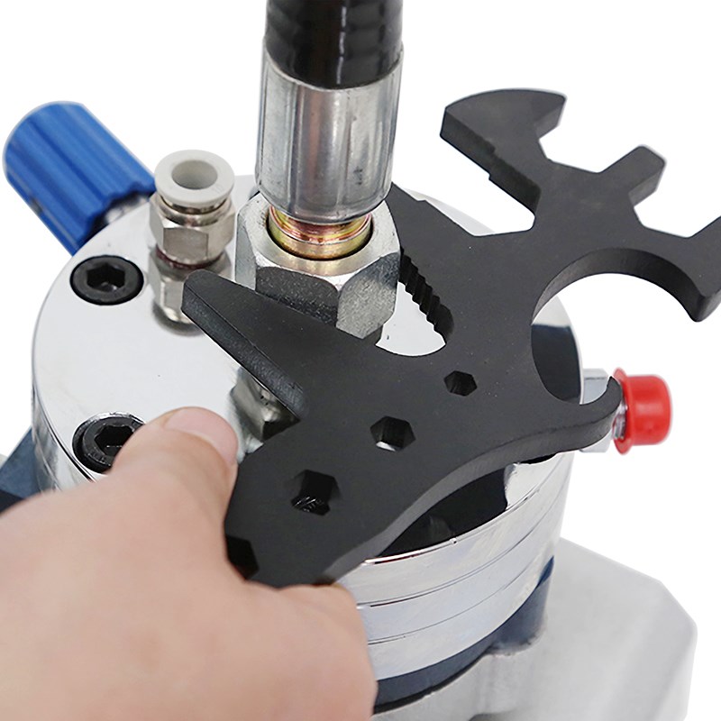 开桶开盖万能型喷涂机配件大全维修工具喷漆机配件接头多功能扳手