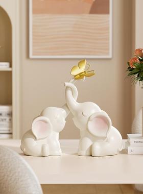 可爱关治愈系情侣大象DPR件客摆厅玄电视柜新房子迁搬乔家礼物装