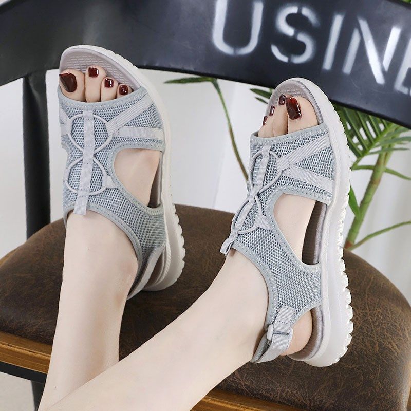 轻便可下水透气凉鞋女网纱妈妈鞋夏季防滑软底海边度假大码沙滩鞋