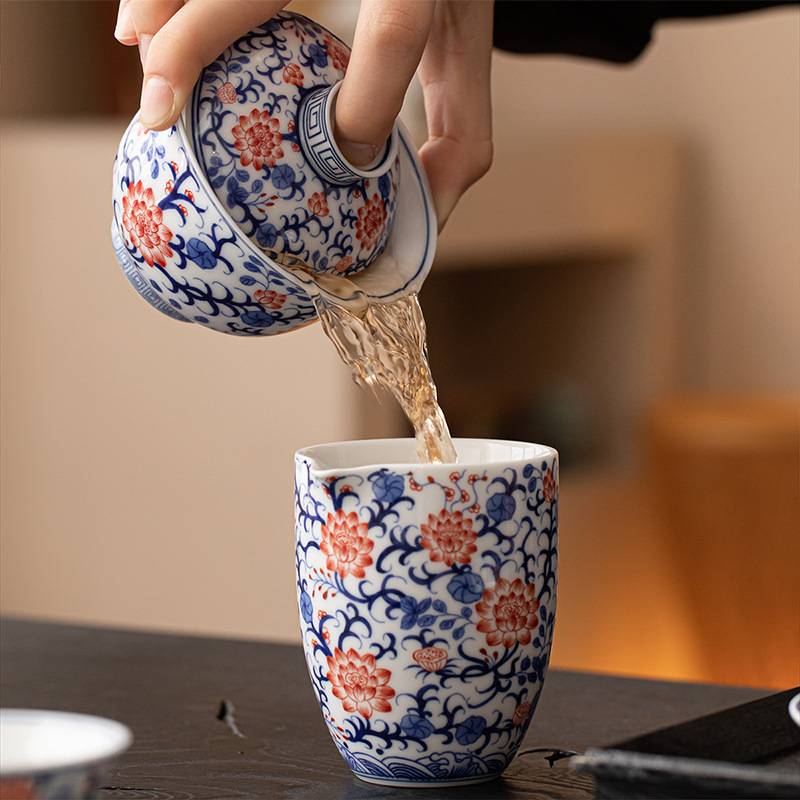 2025新款青花釉里红永乐缠枝莲三才盖碗单个高档泡茶器茶碗三件套