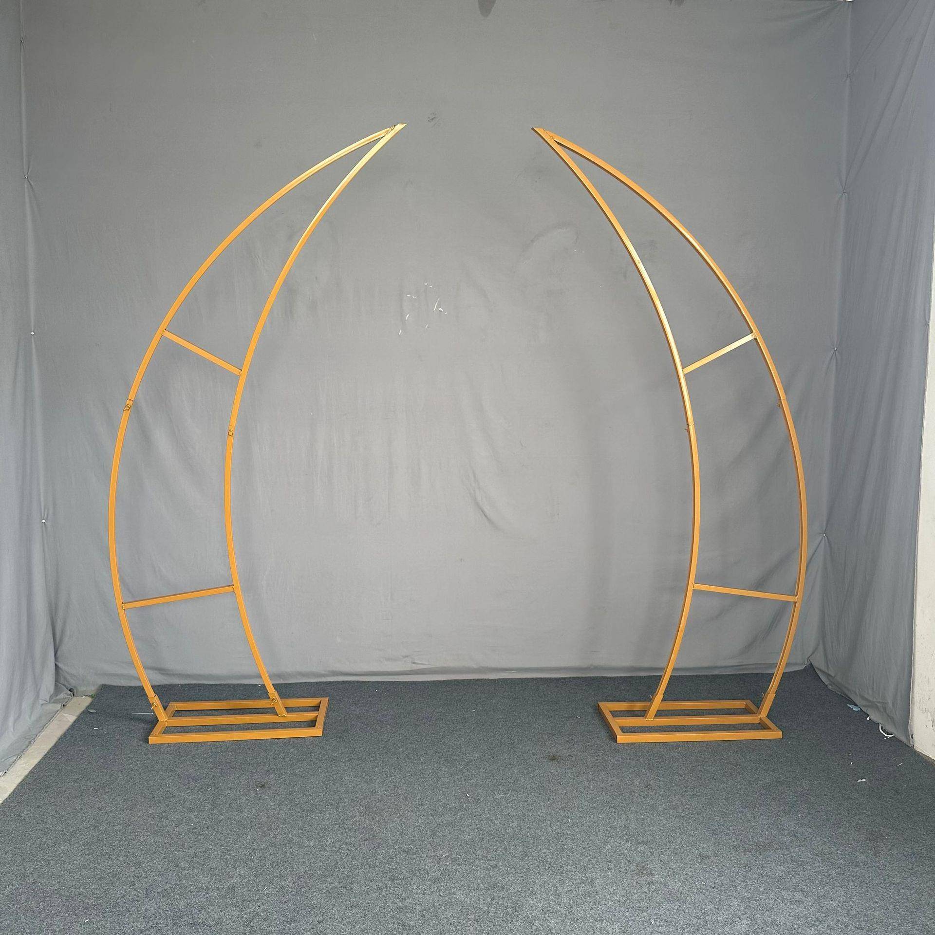 新款婚庆道具拱门铁艺牛角门羊角门户外草坪婚礼花架拱门舞台背景