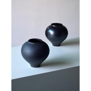 置茶室 磨砂黑色哑光陶瓷花瓶新中国风大肚水培花装 Wabi Sabi风格