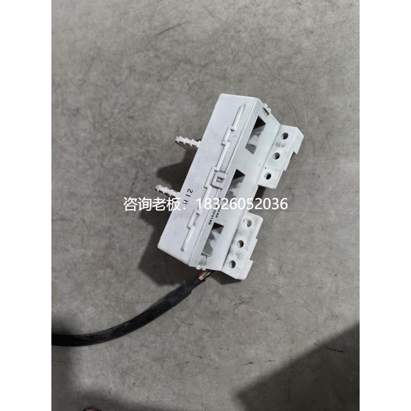 拍前询价（拍前询价）三菱变频器互感器CA1630-H12F 原装拆机 二