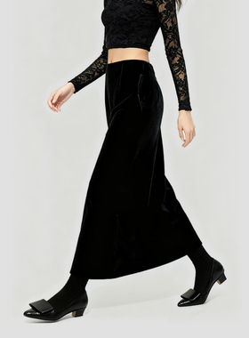 Black Canvas高智极简风黑丝绒半身长裙女秋季高腰A字裙显瘦百搭