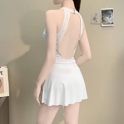 泳衣女夏024新款挂颈连2身遮级肉显瘦小VTV胸聚拢纯高赶温泉游欲