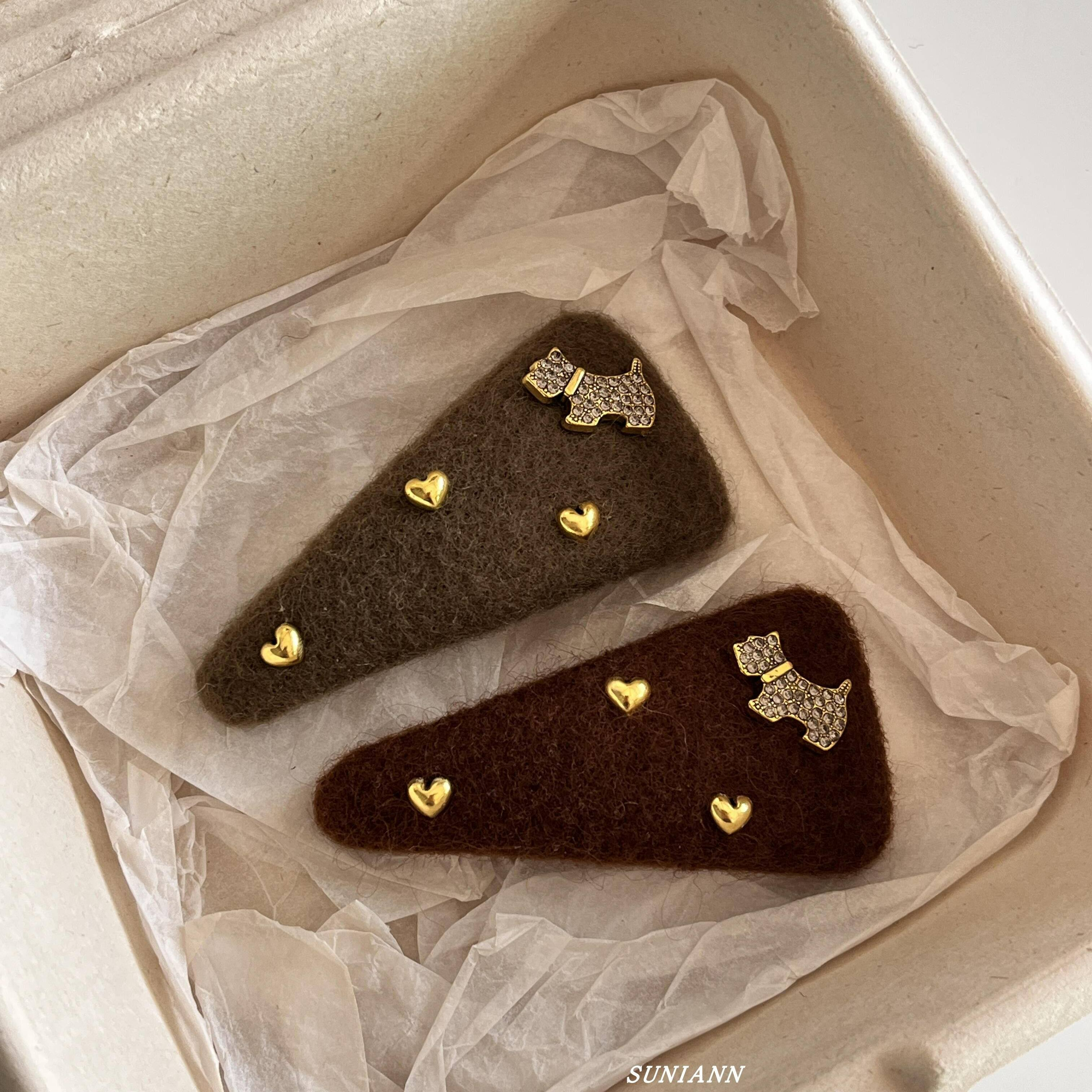 复古美拉德爱心小狗毛绒三角形发夹秋冬轻奢高级感气质侧边夹发饰,饰品/流行首饰/时尚饰品新,发饰,淘宝优惠券,粉丝福利购,淘宝优惠卷