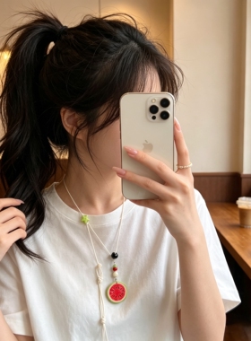原创！西瓜串珠吊坠项链女款夏季小众设计感毛衣链配裙子挂脖配饰