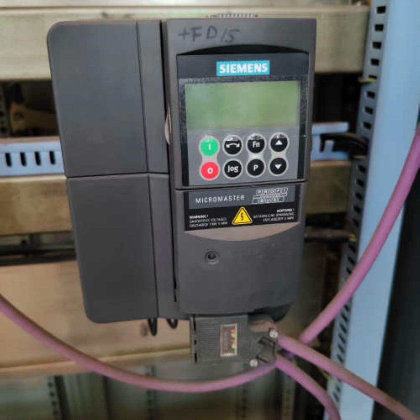 售前询价变频器6SE6440-2UD24-0BA14KW议价