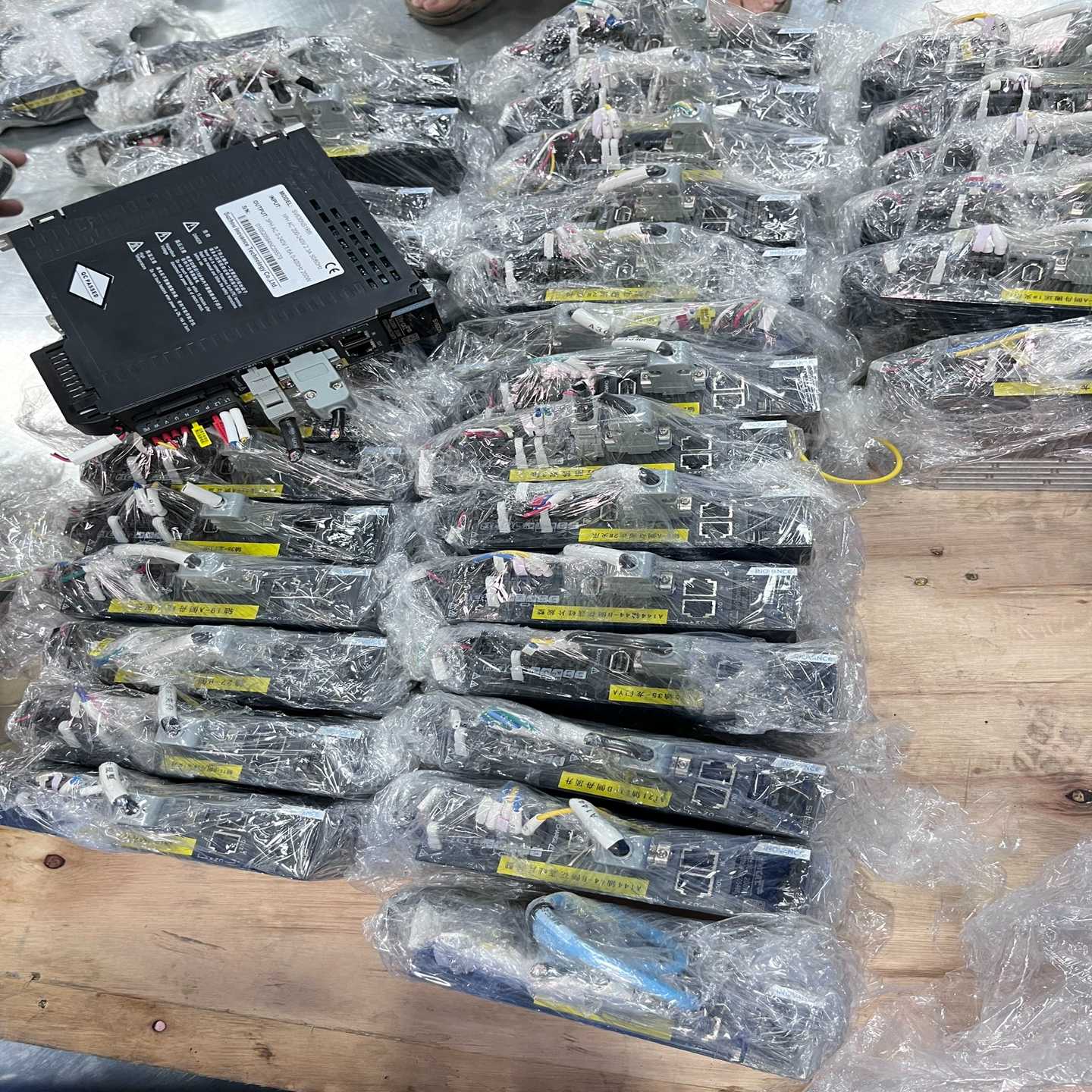 咨询-汇川伺服SV630NS1R6I，MS1H1-10B30CB-