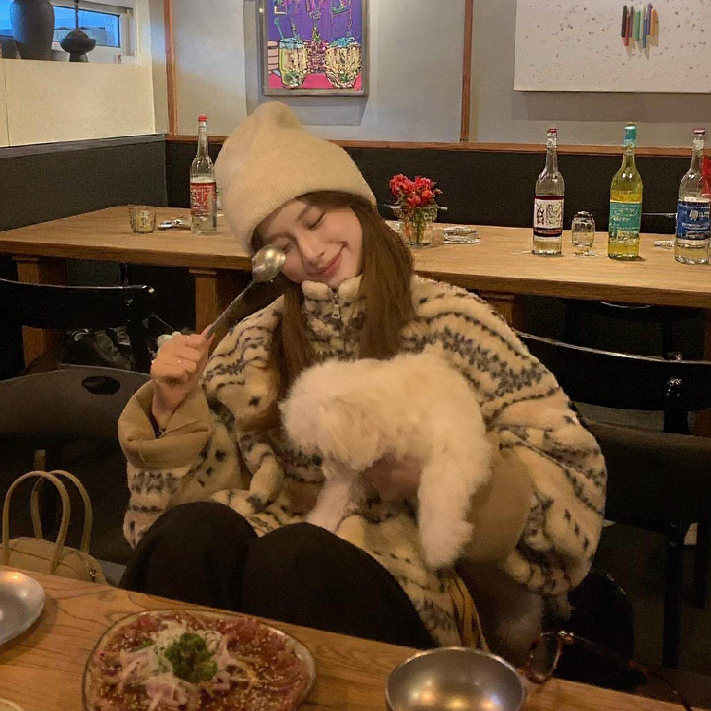 韩系羊羔毛外套女冬新款宽松慵懒印花皮毛一体时尚毛绒棉服厚上衣