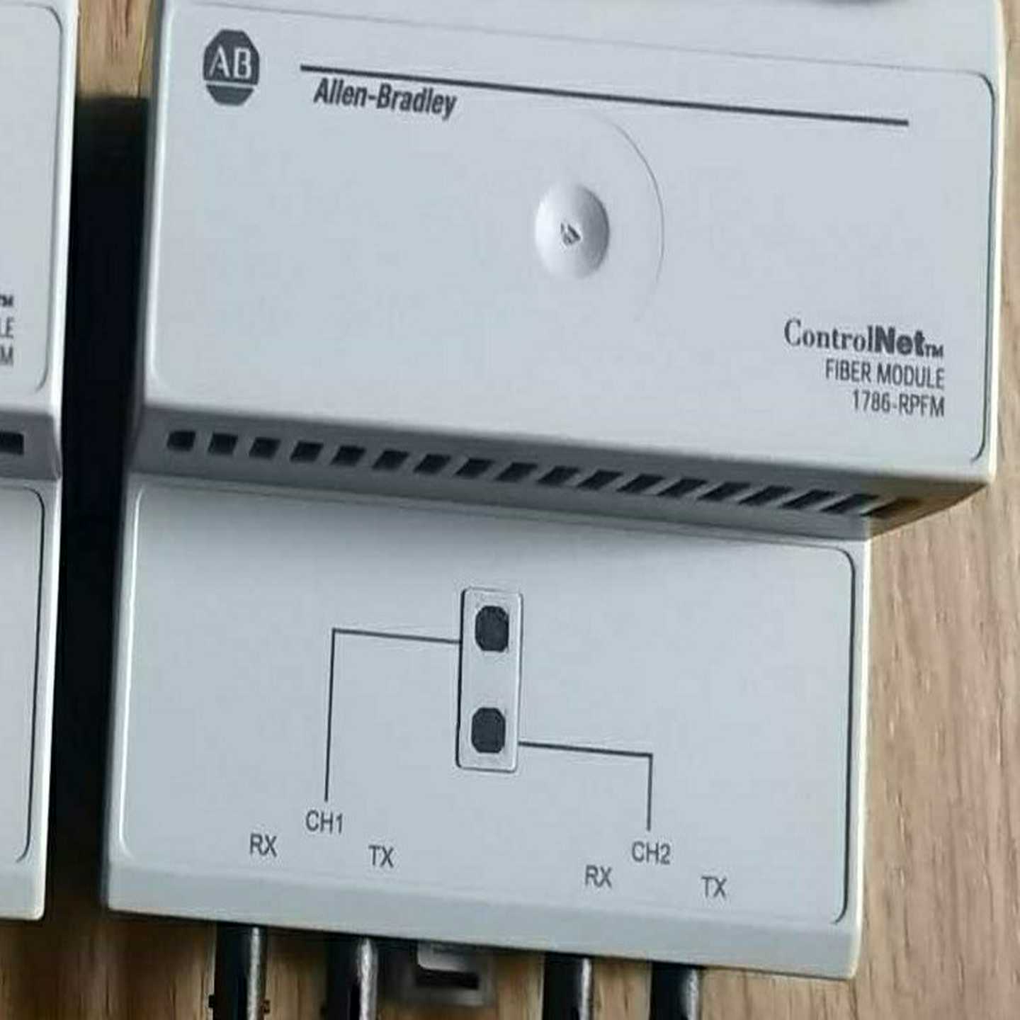 【星慕电子】东露阳冷水机DIC006ASS-LC2制冷量1.6kw
