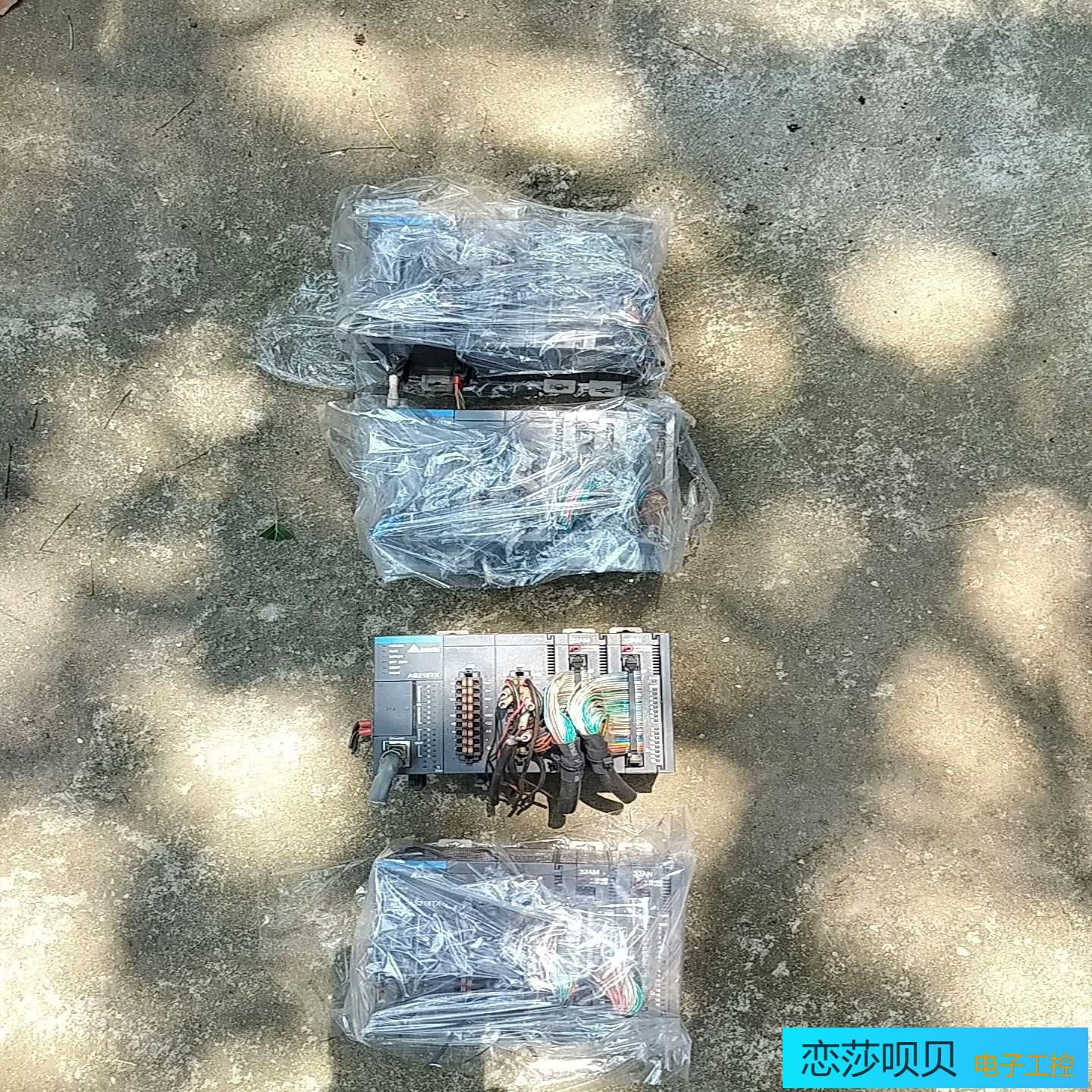 台达PLC   AS218TX-A 一起32AM-32A