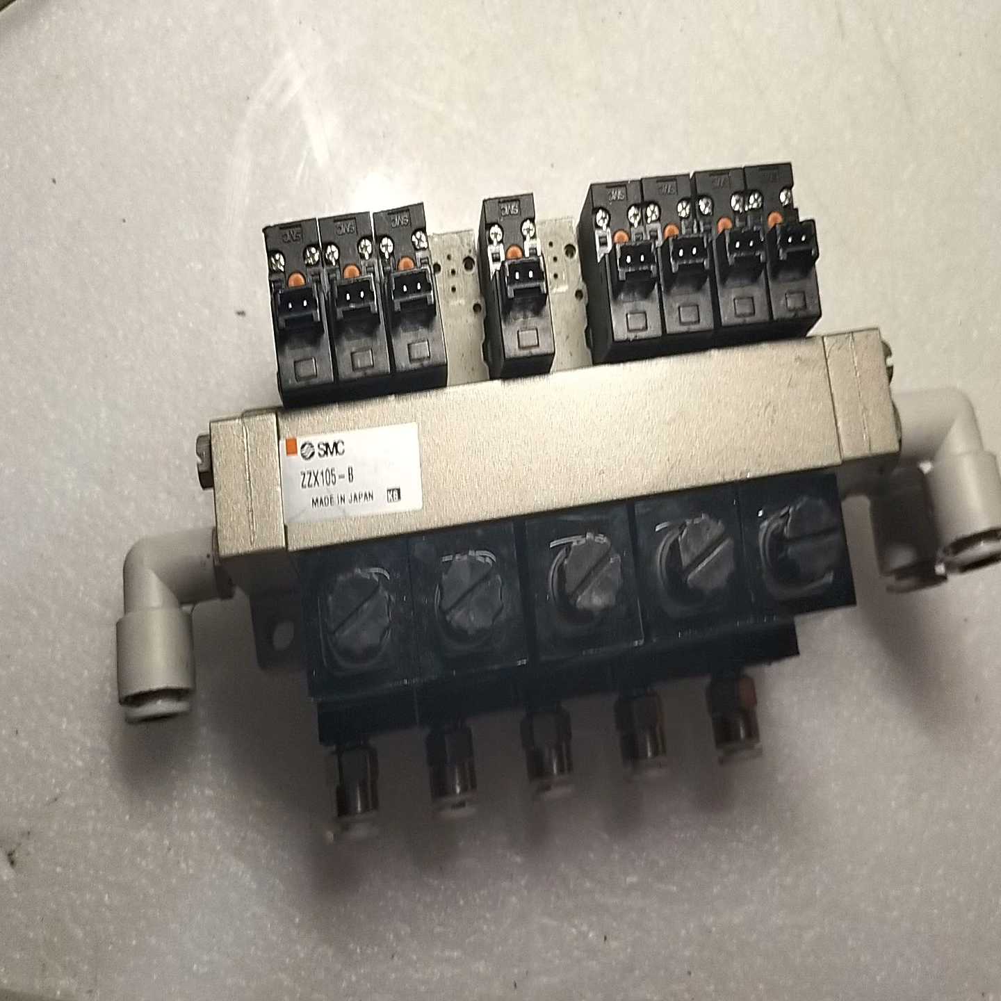 真空发生器组ZZX105-B，发生器型号ZX100-K~询价