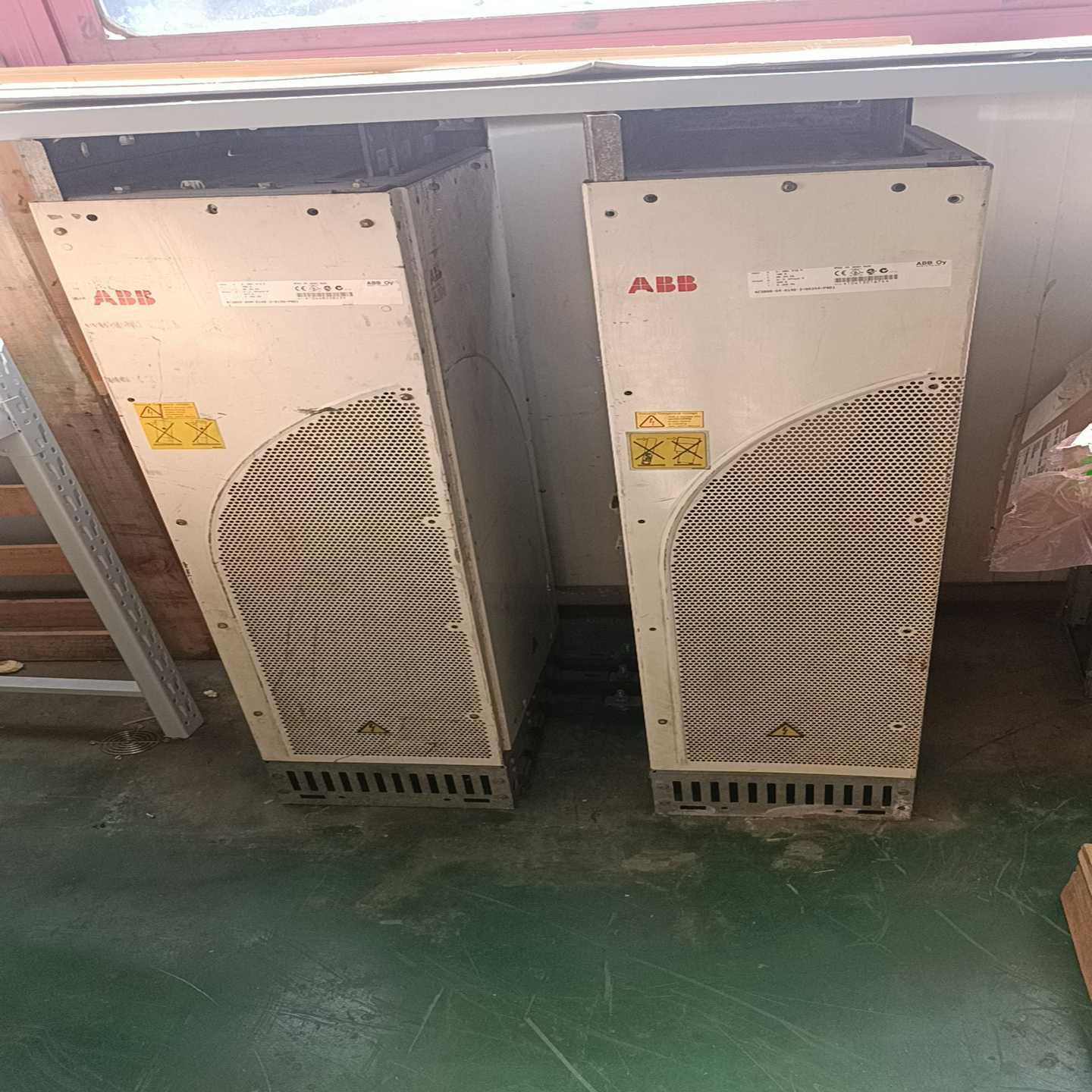 ABB变频器Acs800-04M-140-3+D150+P9（佳毅工控）