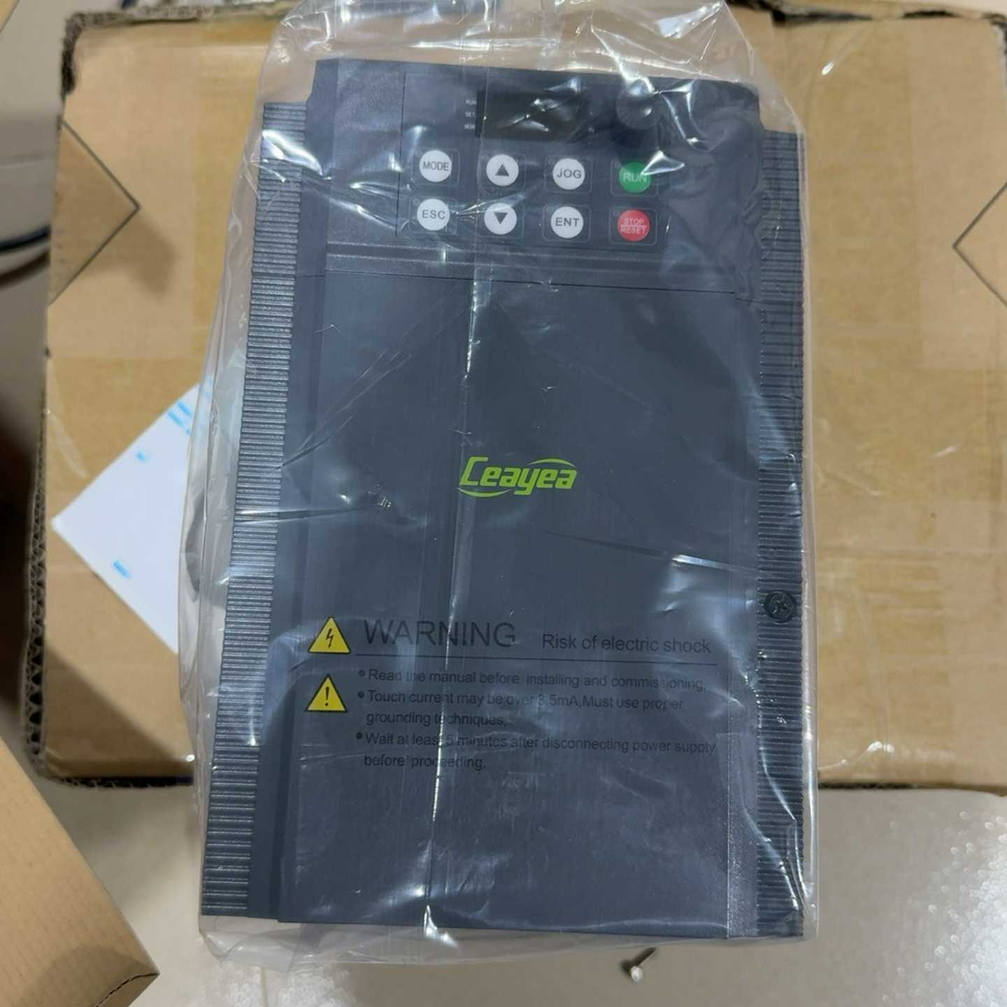 上海施一电气变频器CYTB6000-11RG/15RP-T4--议价商品