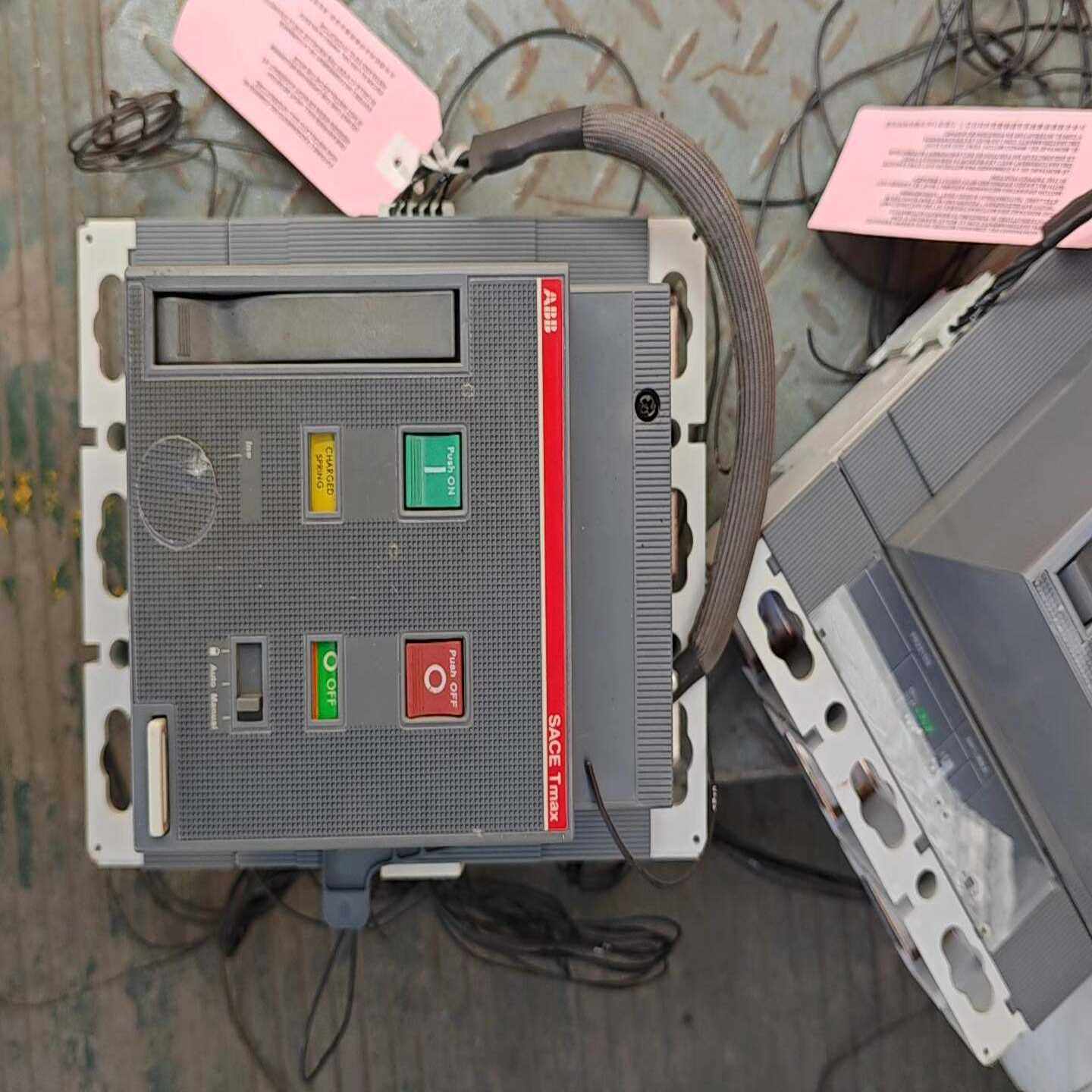 ABB断路器加电动操作头T6N8003P800ASA--议价商品