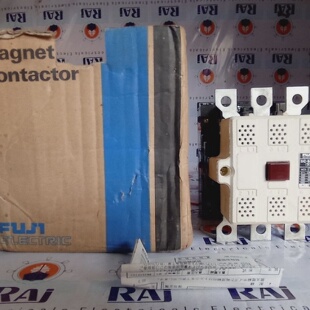 FUJI ELECTRIC SC5N 93  MAGNETIC CONTACTOR 150A 380450 V FREE