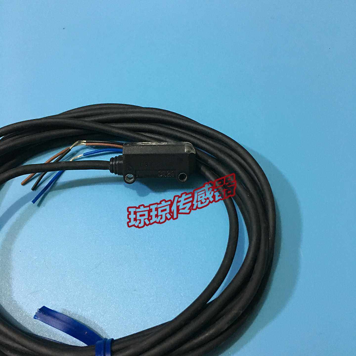 欧姆龙E3T-SL21SL22SL24SL21RSL22R反射型光电开关传感器