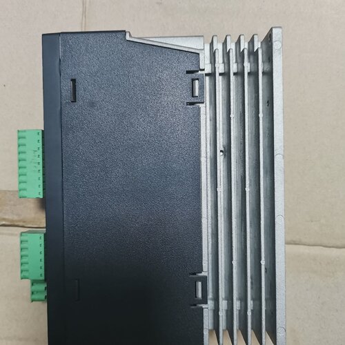 询-东方步进驱动器RKSD507C成色如图