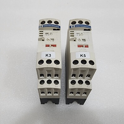 SE RE7MY13BU Zeitverzgerungsrelais 005s300h 110240V24V Telem