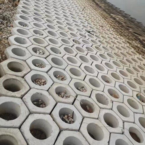 空心六角砖河道高速护坡砖工地混凝土空心六边砖定制六角块六棱砖