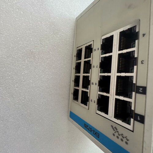 询-EKI5626CI研华交换机实物图片