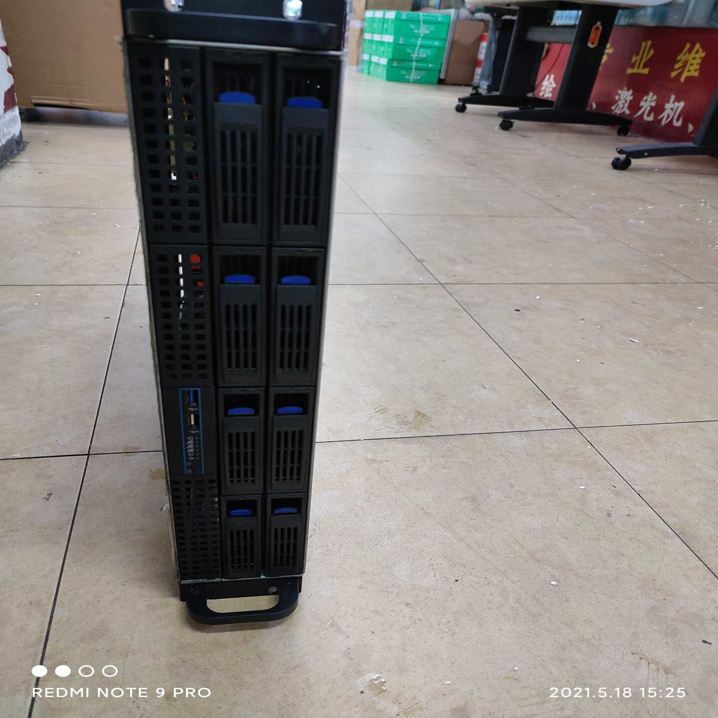 8盘位热插拔X99U.2英特尔双万兆光口服务器准系统--议价商品