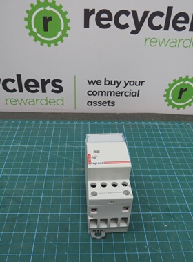 Legrand 04131 Contactor 25A