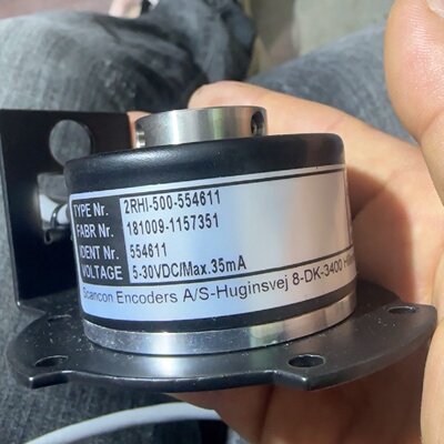 寻Scancon编码器2RHI500554611实物图带线