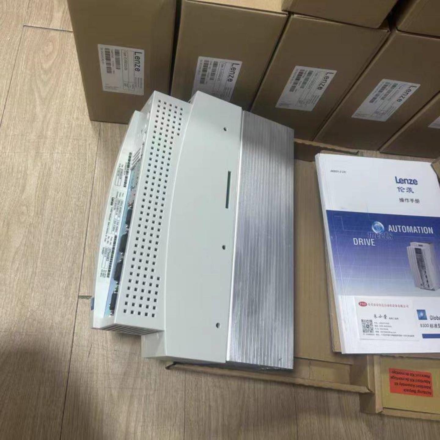 配件E82EV552-4C929 E82EV752-4C040 伦茨变频器现货包邮议价